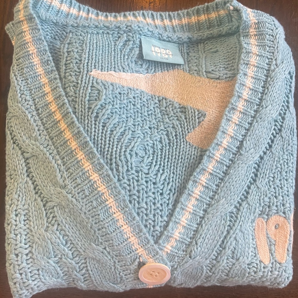 Taylor Swift Limited Edition 1989 Cardigan